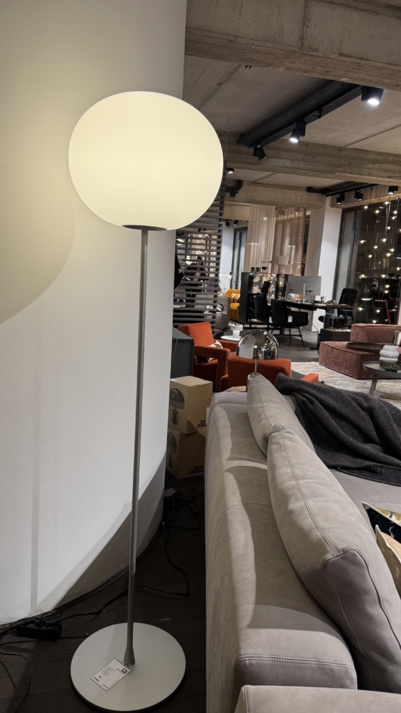 Nr. 17 Flos Glo-Ball F 3 Stehleuchte